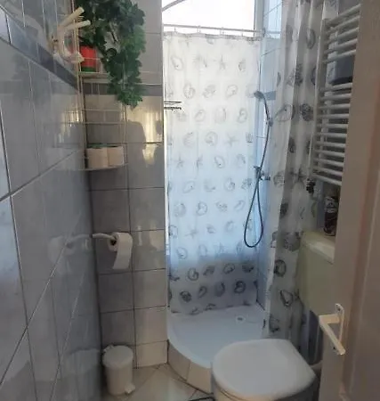 Viola Apartman Hotel