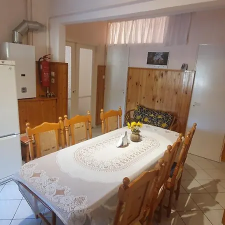 Viola Apartman Hotel
