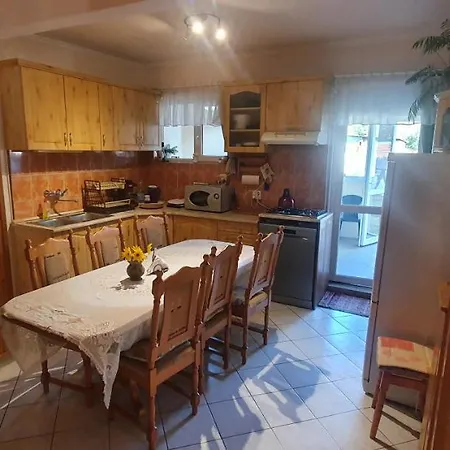 Viola Apartman * Belapatfalva