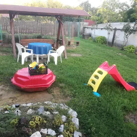Viola Apartman