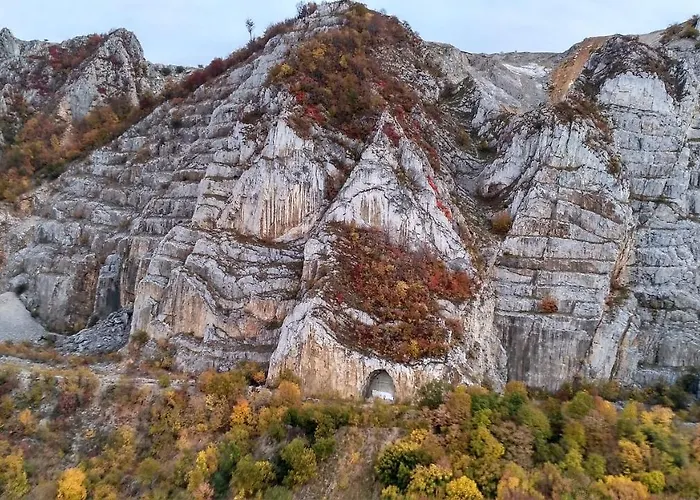 Hotel Viola Apartman *